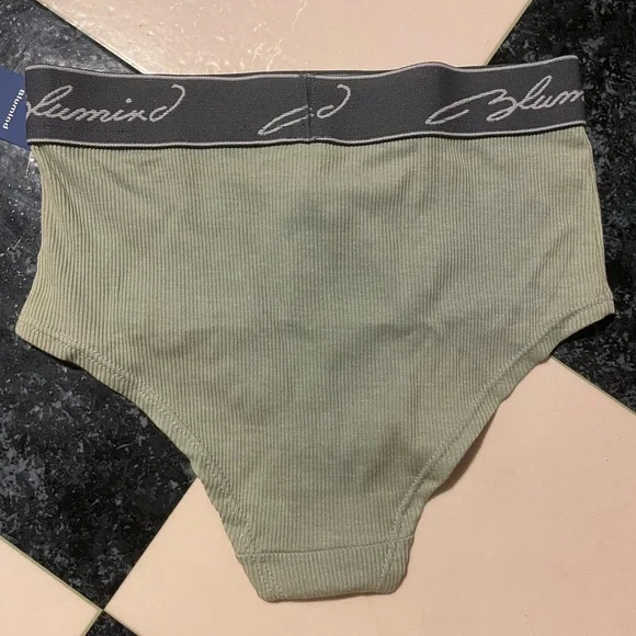 Bluemind Ribbed Button-Front Briefs xs - Picture 3 of 5